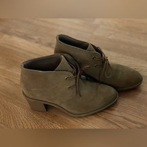 Womens Clarks booties size 8